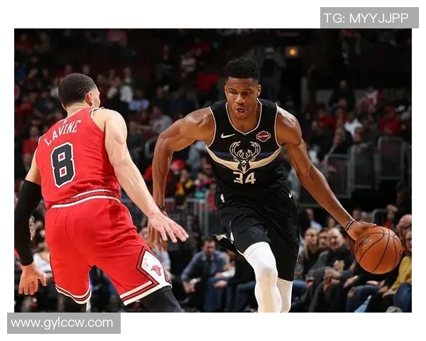 雄鹿力克公牛！字母哥NBA常规赛狂砍42分准三双统治全场