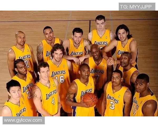 2003年奇才与湖人对决回顾：历史交锋与传奇球员的巅峰对抗